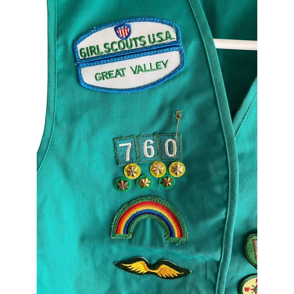 Vintage Girl Scouts Vest Girls Large Teal Green Uniform Patches Badges 90s - Picture 5 of 8